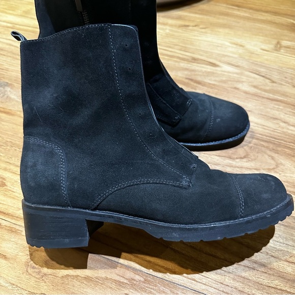 Elie Tahari Designer Women’s Black Suede Pull On Side Zip Boots Combat Style 41 - Picture 8 of 10
